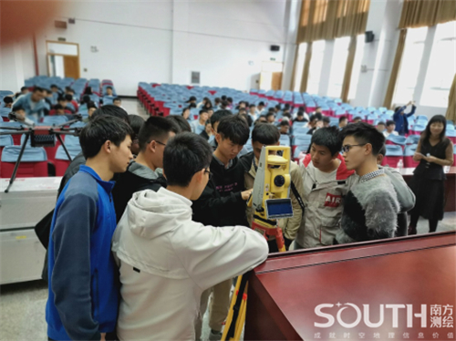 ̫������tyc4633